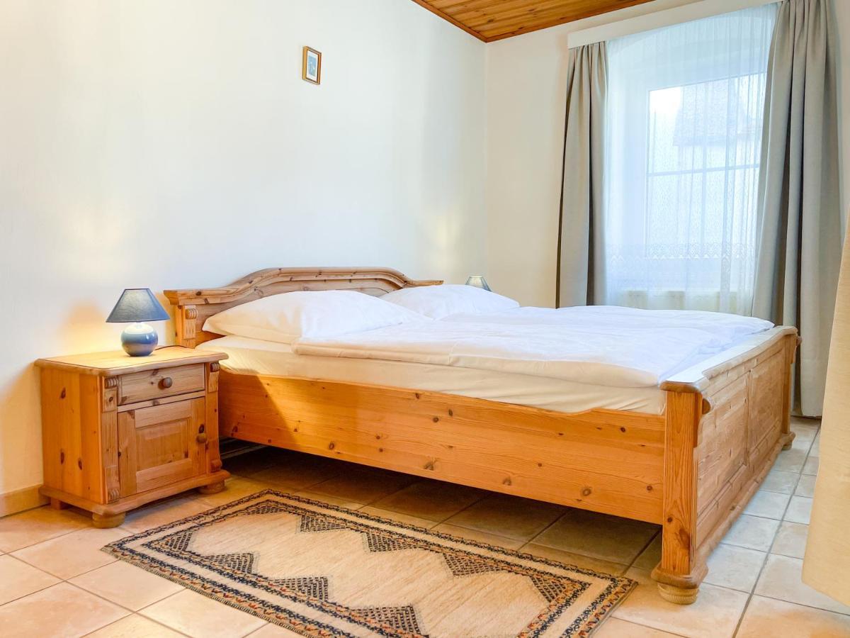 Weinhauer Brustbauers Stöckl Apartment *